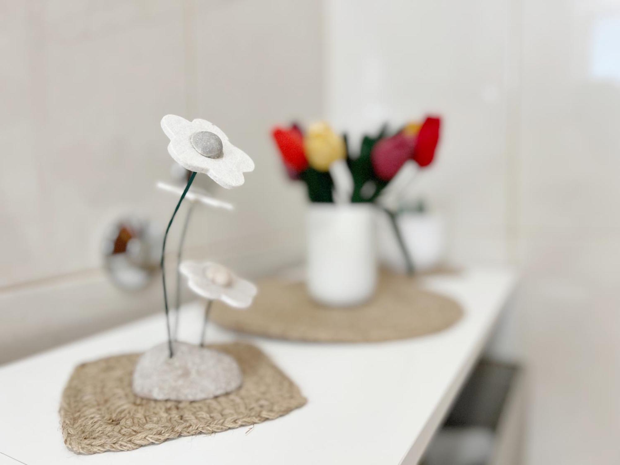 Room Tai - Spacious And Comfy With Private Terrace Đảo Hvar Ngoại thất bức ảnh