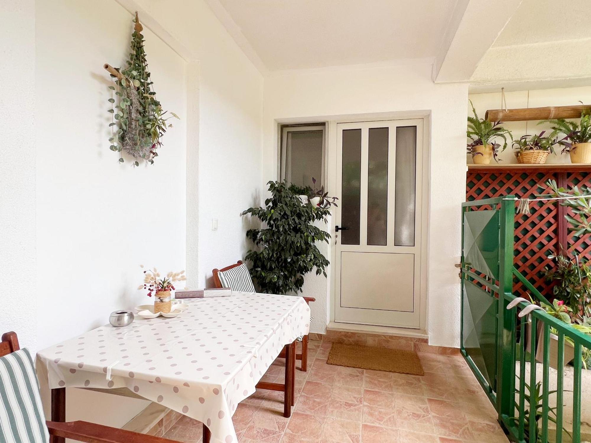 Room Tai - Spacious And Comfy With Private Terrace Đảo Hvar Ngoại thất bức ảnh